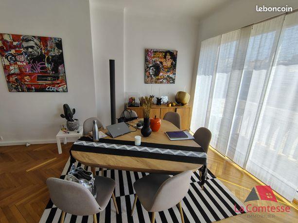 Appartement à louer, 81m², Marseille 6ème