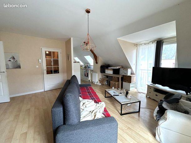 Appartement à louer, 70m², Montfort-sur-Meu