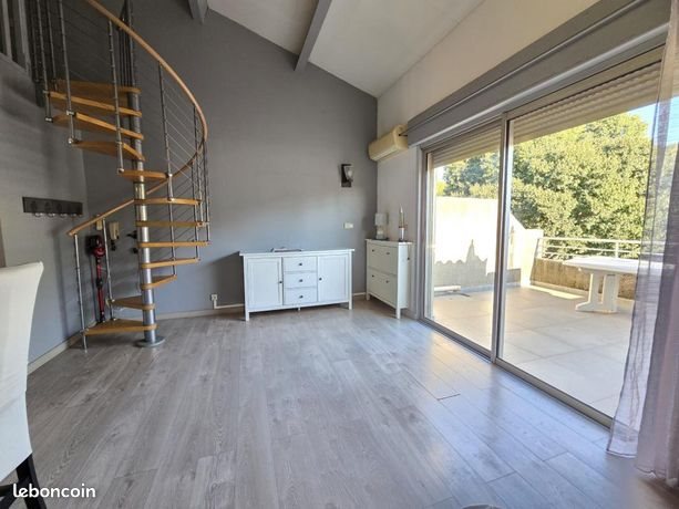 Appartement à louer, 40m², Saint-Martin-de-Crau