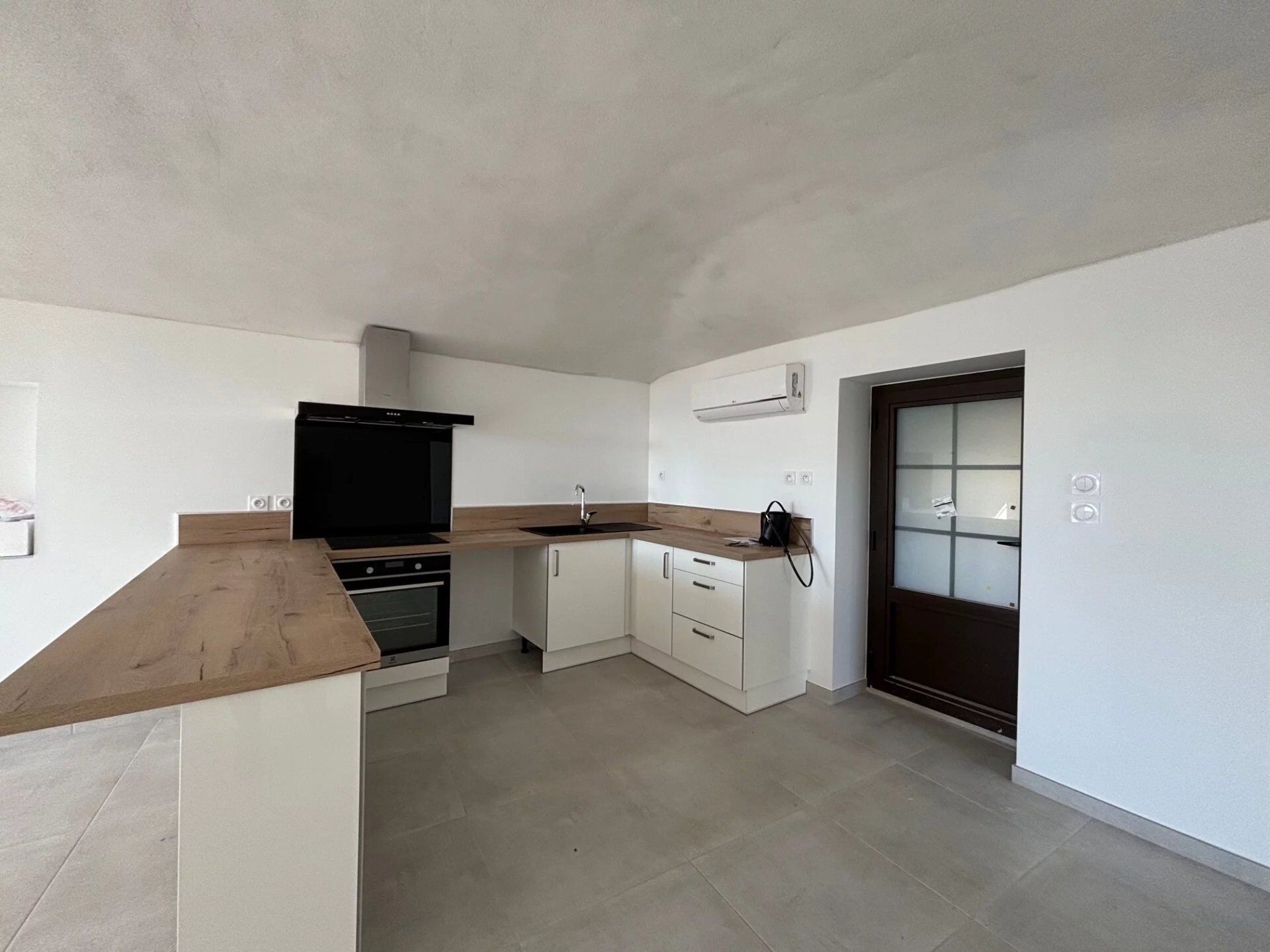 Appartement à louer, 80m², Sauzet