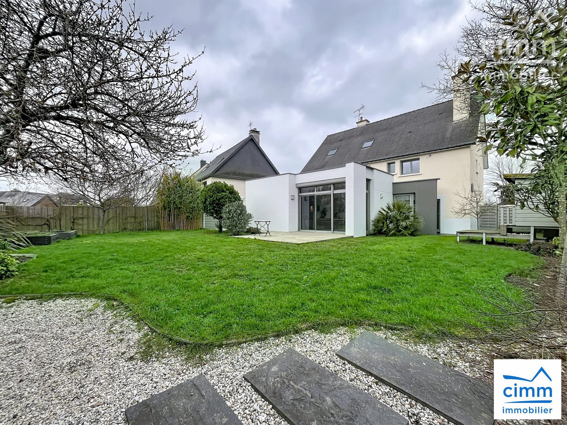 Maison à vendre, 240m², Saint-Erblon