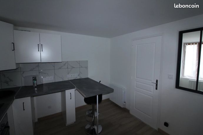 Appartement à louer, 18m², Belley
