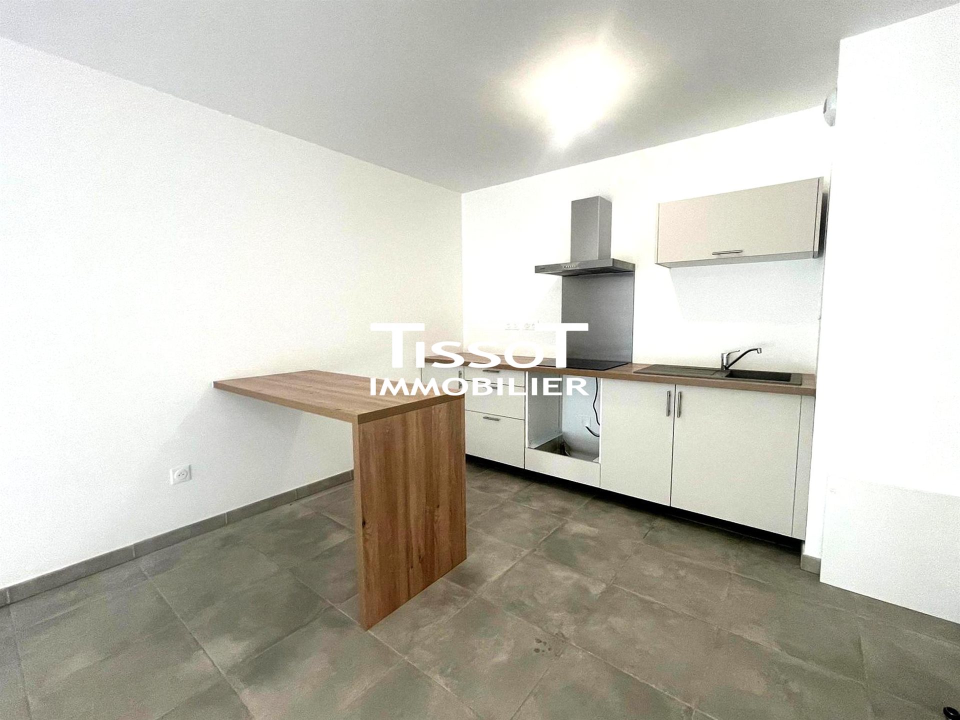 Appartement à louer, 57m², Nîmes