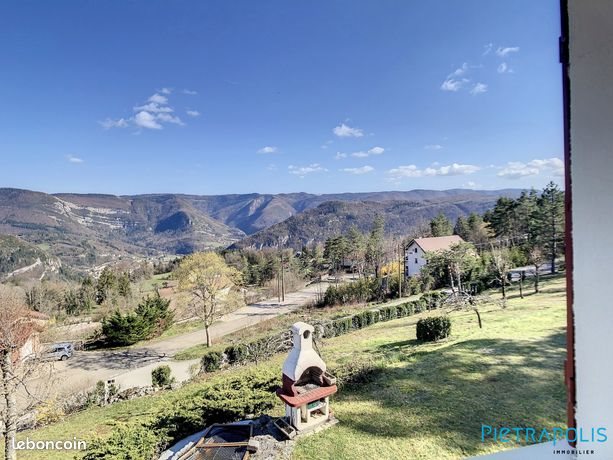 Maison à vendre, 176m², Avignon-lès-Saint-Claude