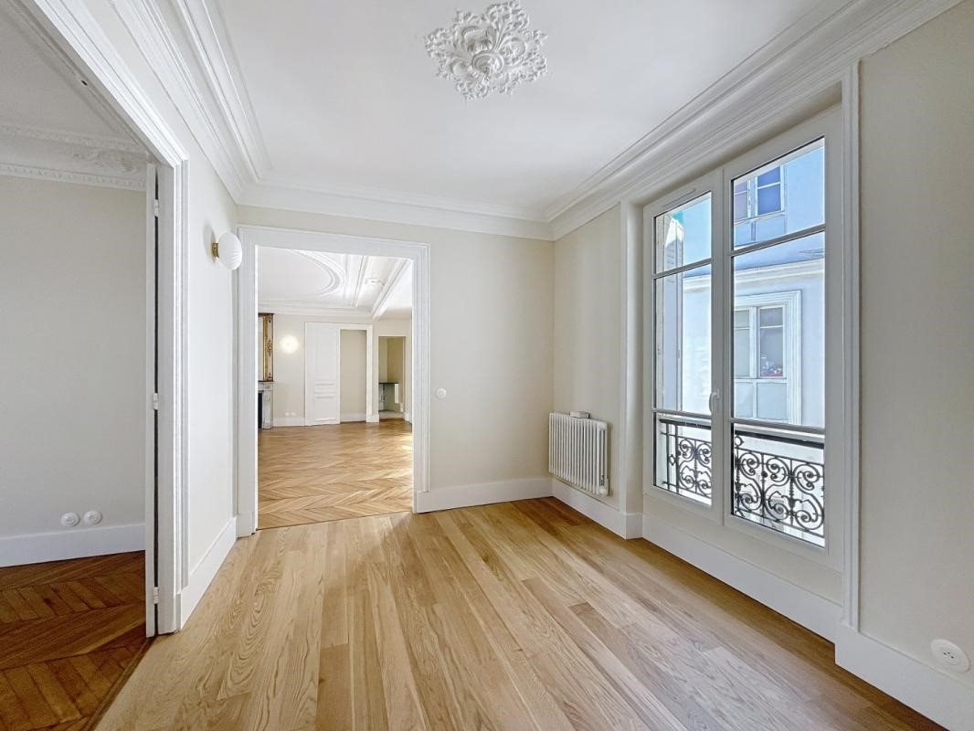 Appartement à louer, 190m², Paris 8ème