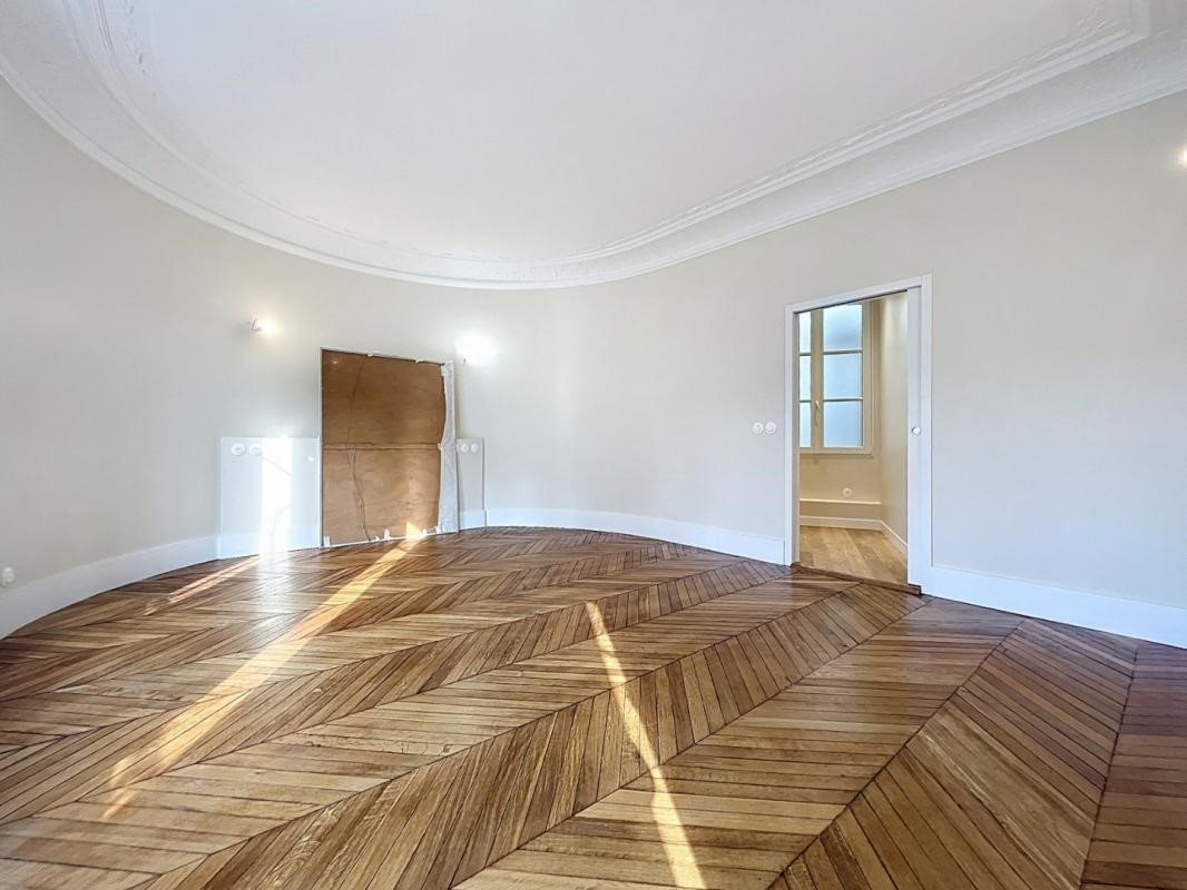 Appartement à louer, 190m², Paris 8ème