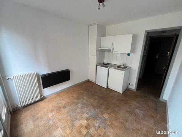 Appartement à louer, 14m², Marseille 6ème