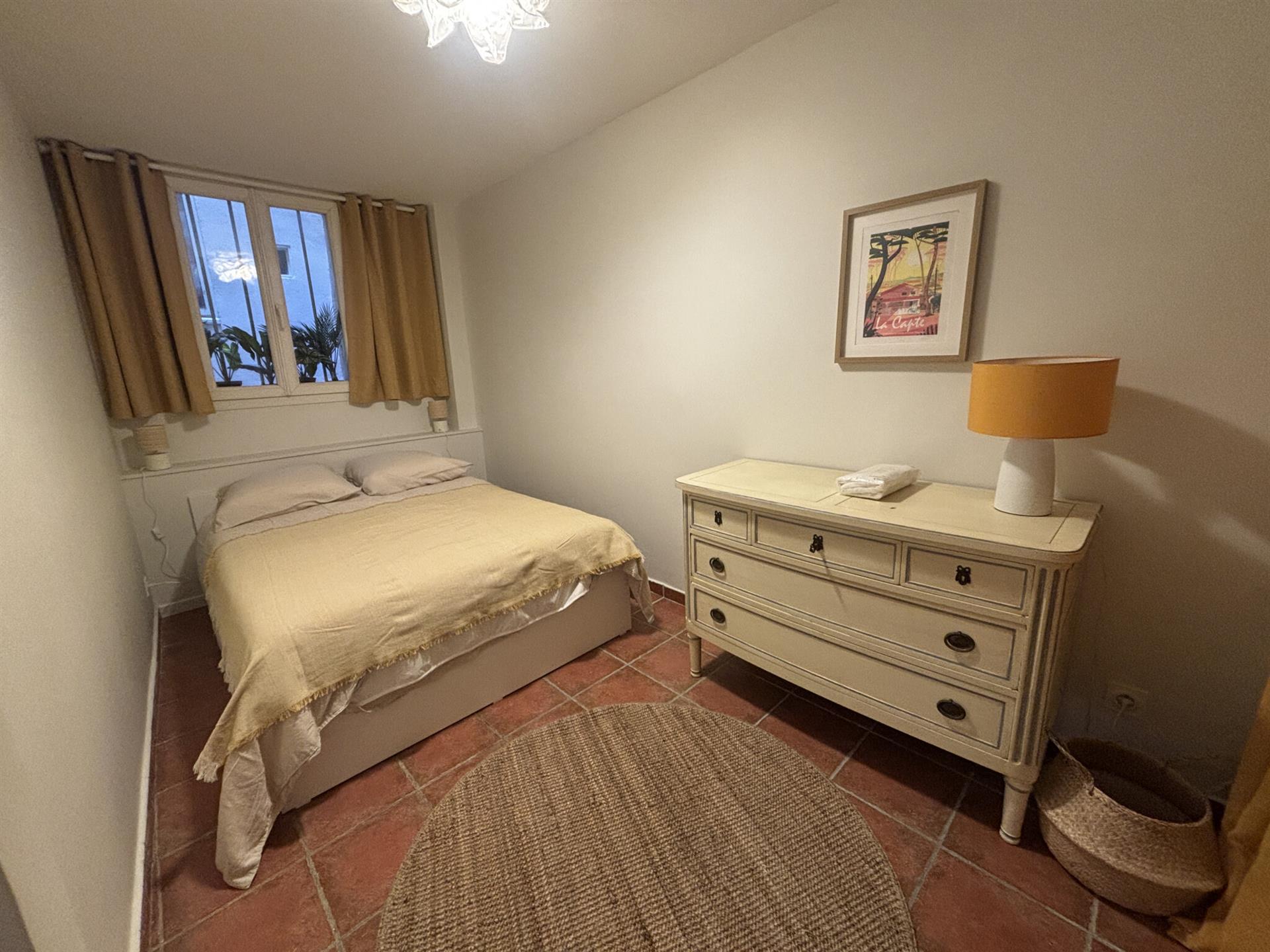 Appartement à louer, 45m², Toulon