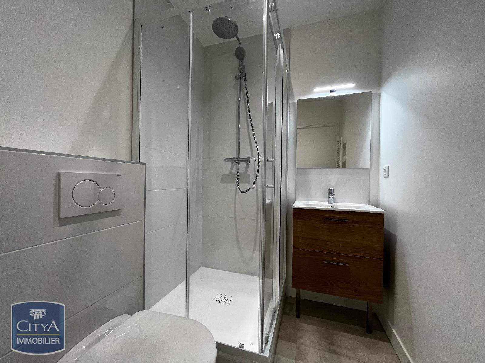 Appartement à louer, 20m², Paris 17ème