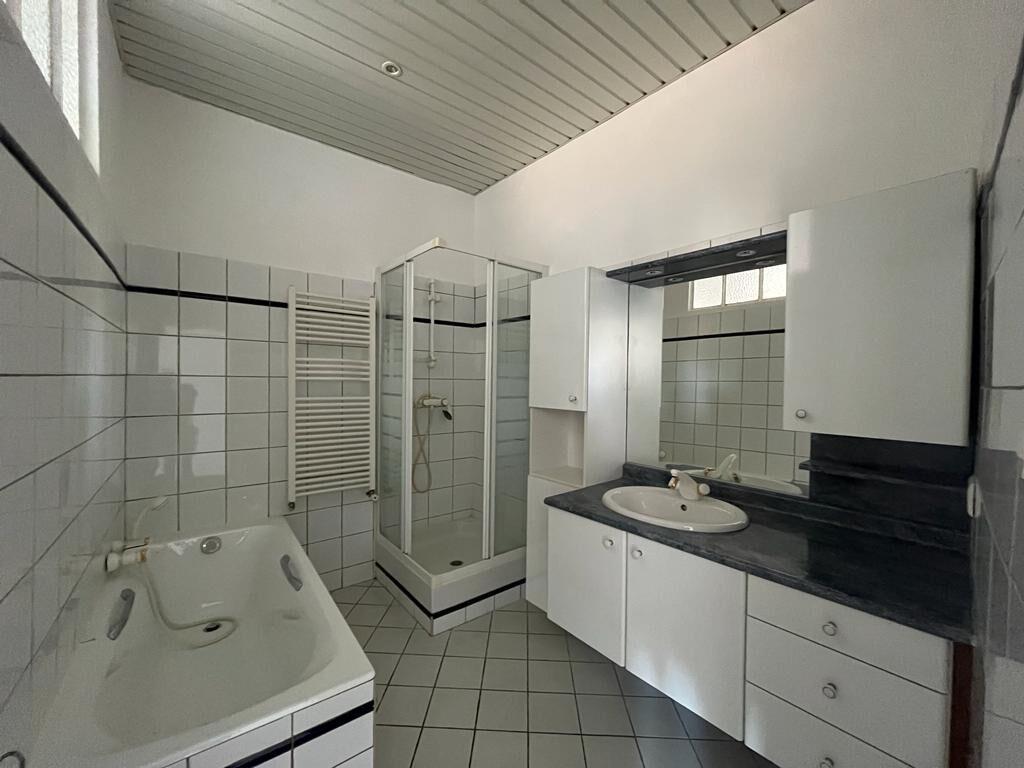 Appartement à louer, 74m², Aix-en-Provence