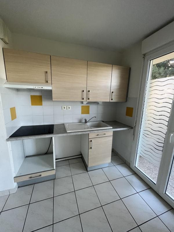 Appartement à louer, 29m², Luc-la-Primaube