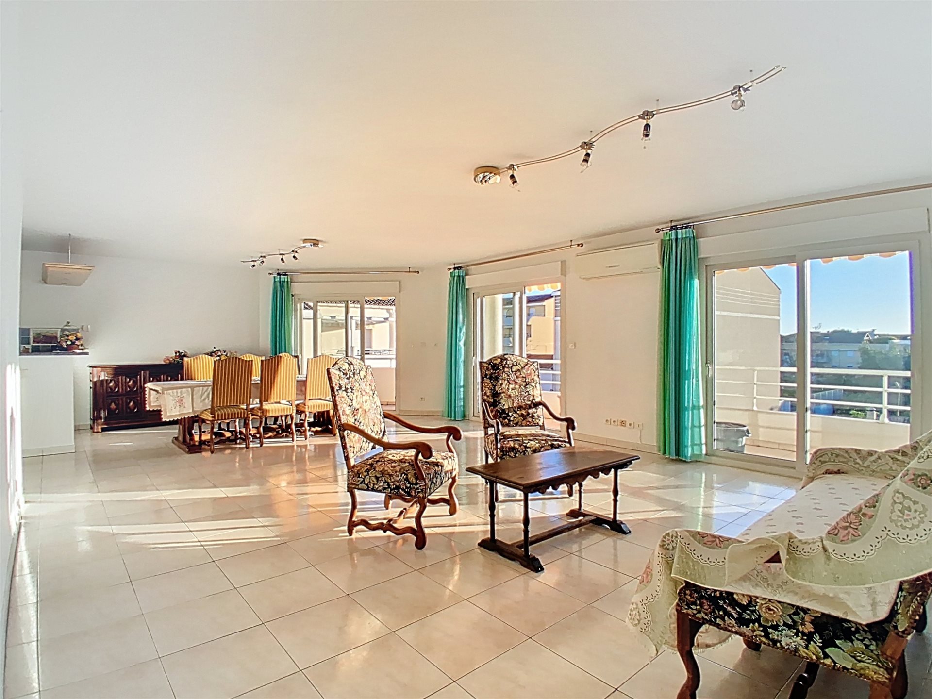 Appartement à vendre, 130m², Saint-Raphaël