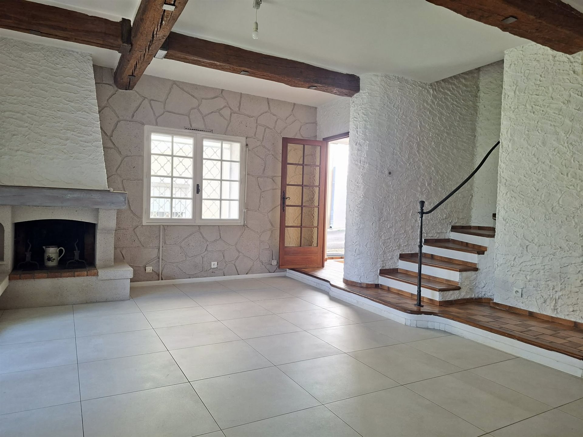 Maison à louer, 125m², Nîmes