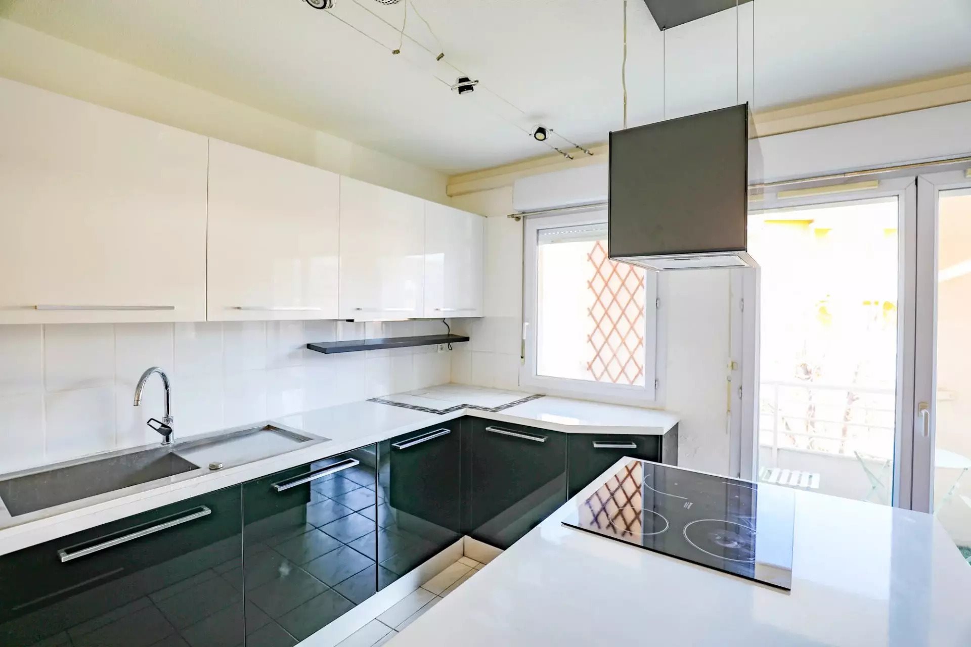 Appartement à louer, 63m², Marseille 5ème