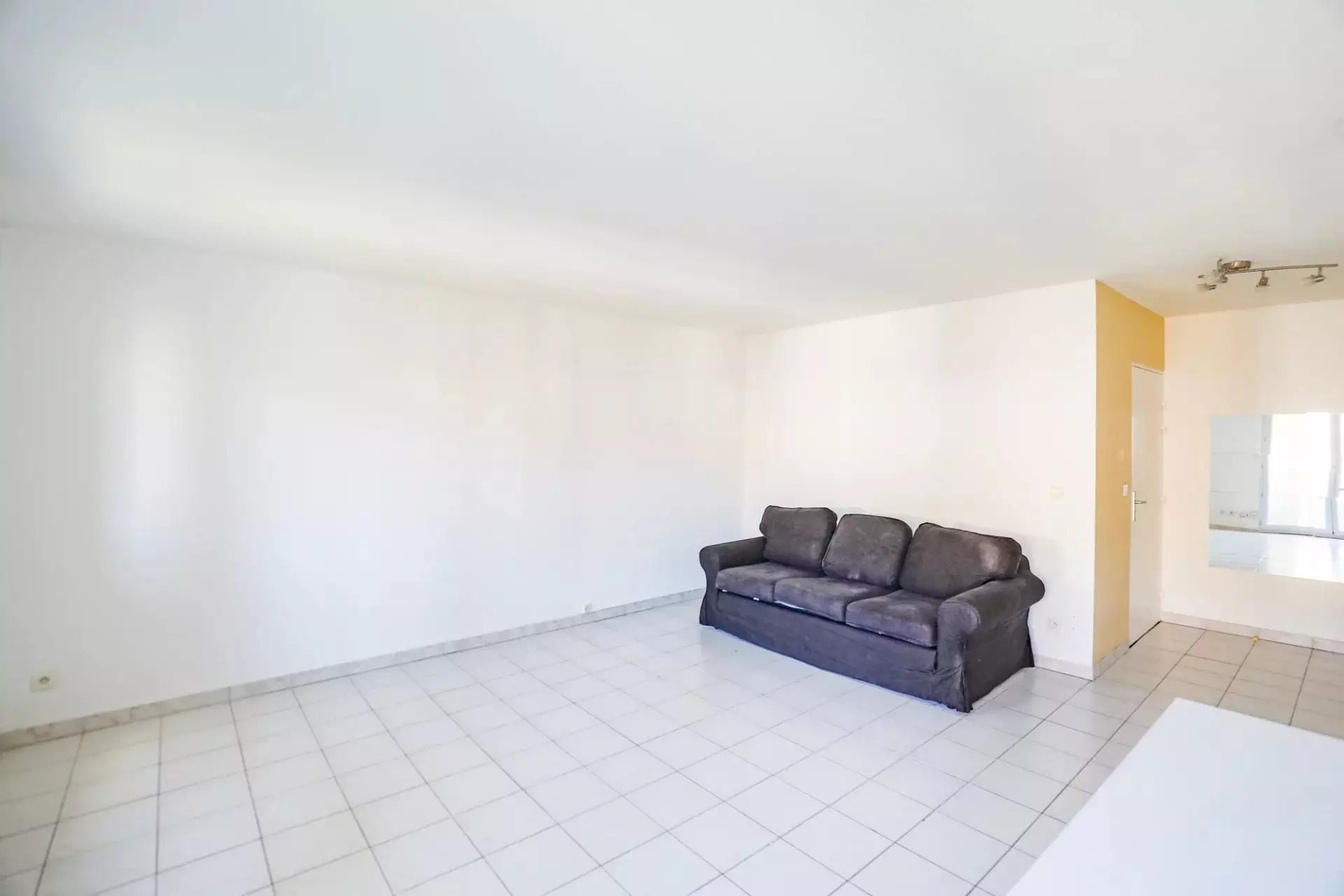 Appartement à louer, 63m², Marseille 5ème