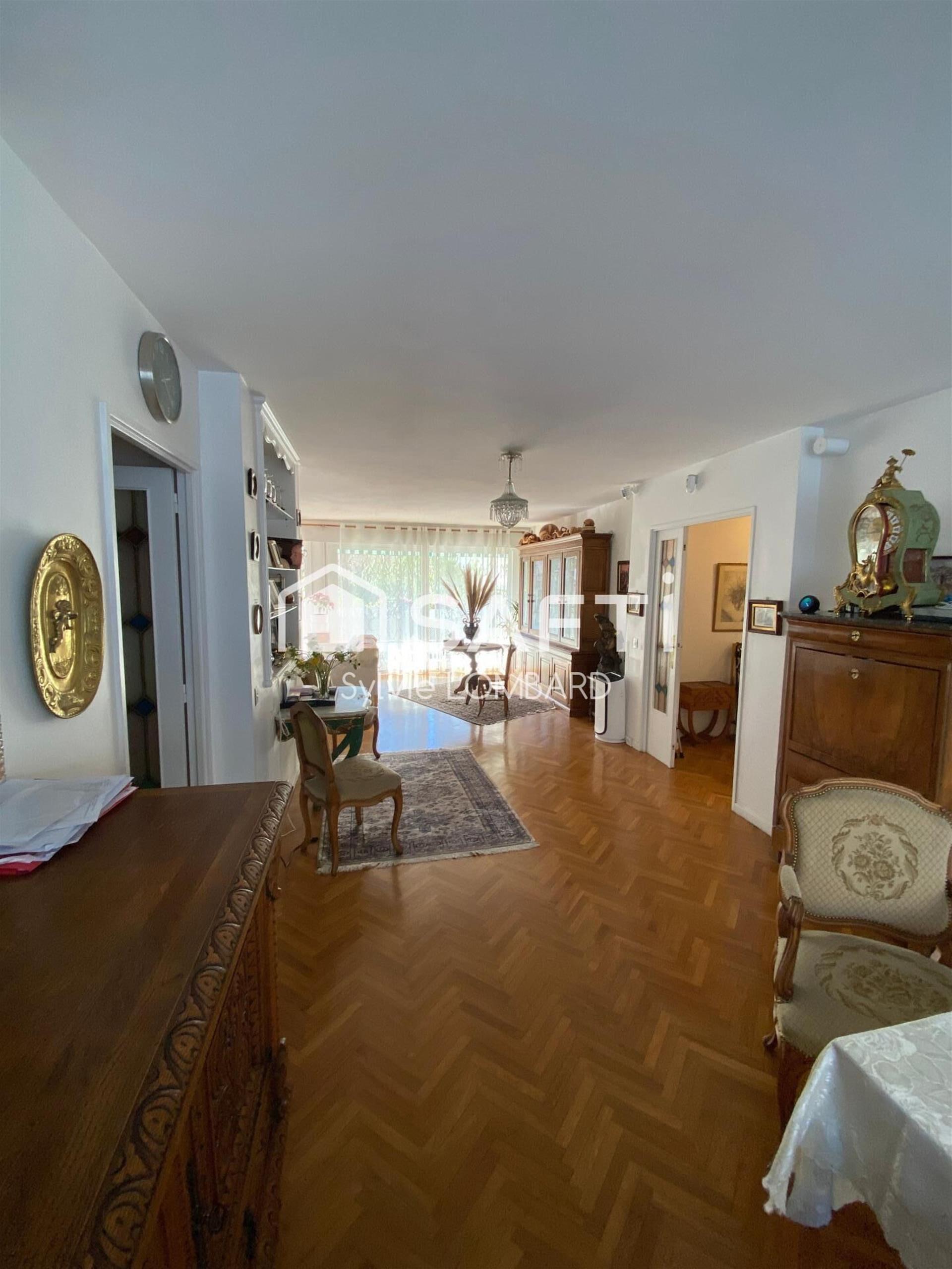 Appartement à vendre, 138m², Marseille 8ème