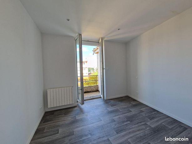 Appartement à louer, 36m², Saint-Etienne