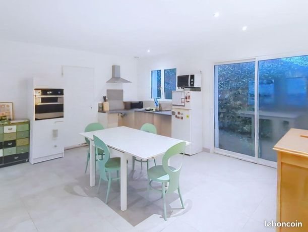 Maison à louer, 82m², Dolomieu