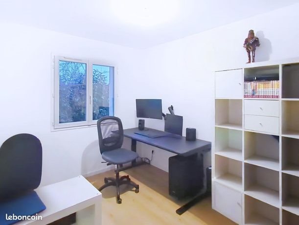 Maison à louer, 82m², Dolomieu