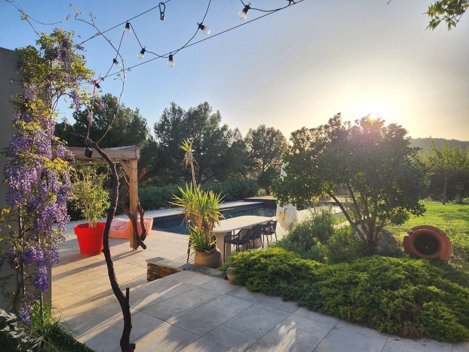 Maison à vendre, 320m², Roquefort-la-Bédoule