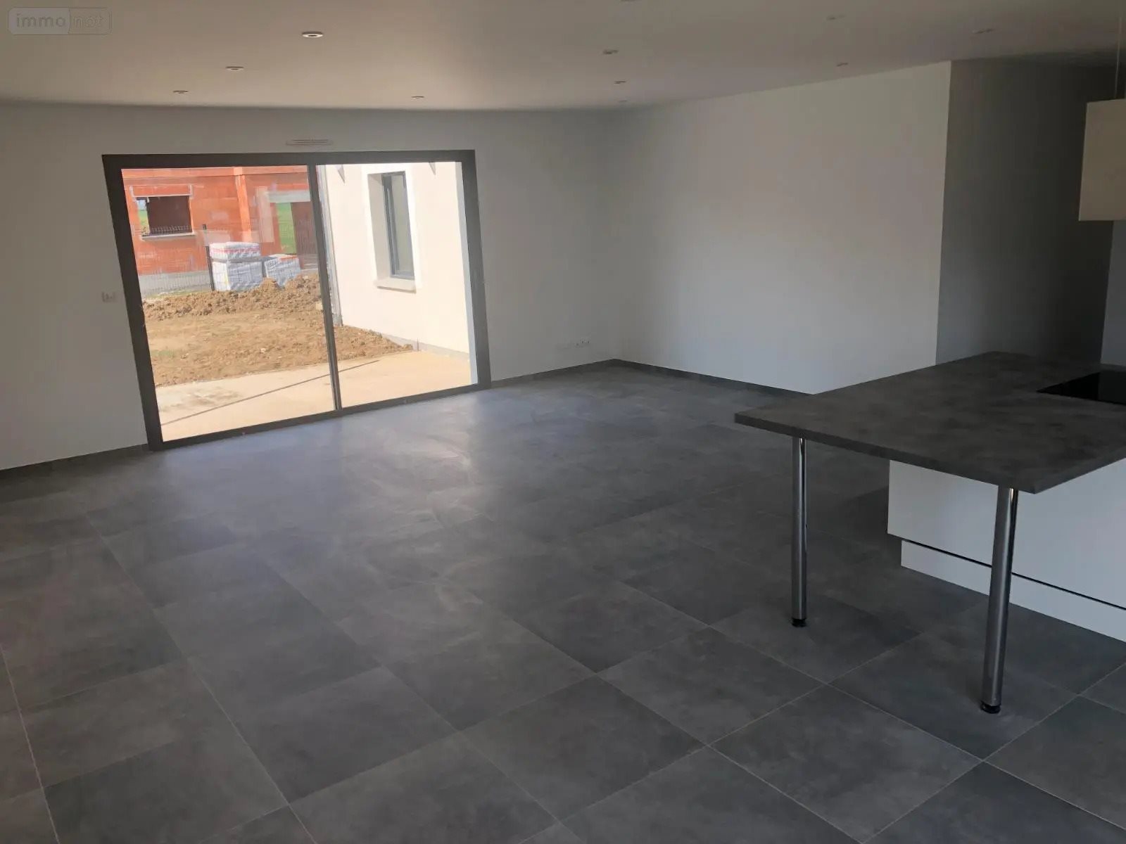 Maison à louer, 135m², Ormes