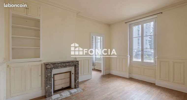 Appartement à vendre, 74m², Orléans