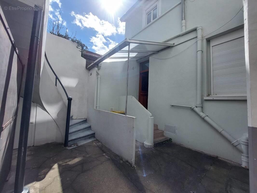 Appartement à vendre, 25m², Clermont-Ferrand