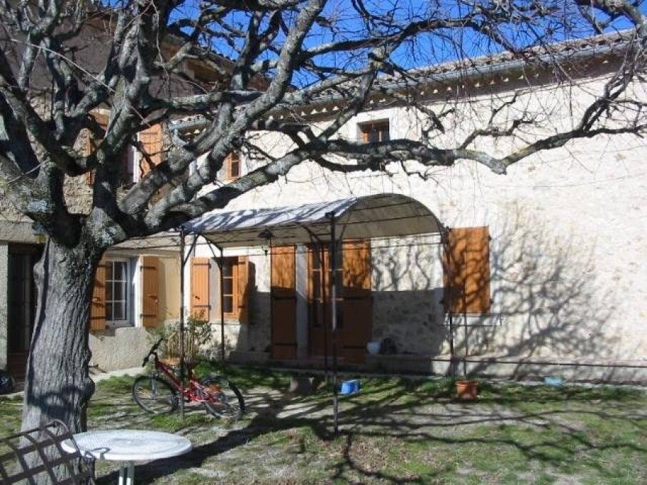 Appartement à louer, 111m², Puyméras