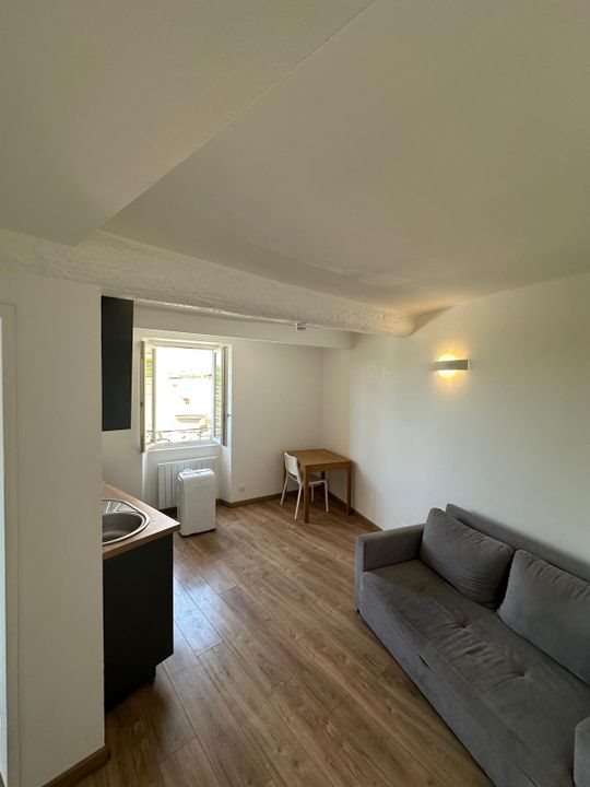 Appartement à louer, 29m², Cagnes-sur-Mer