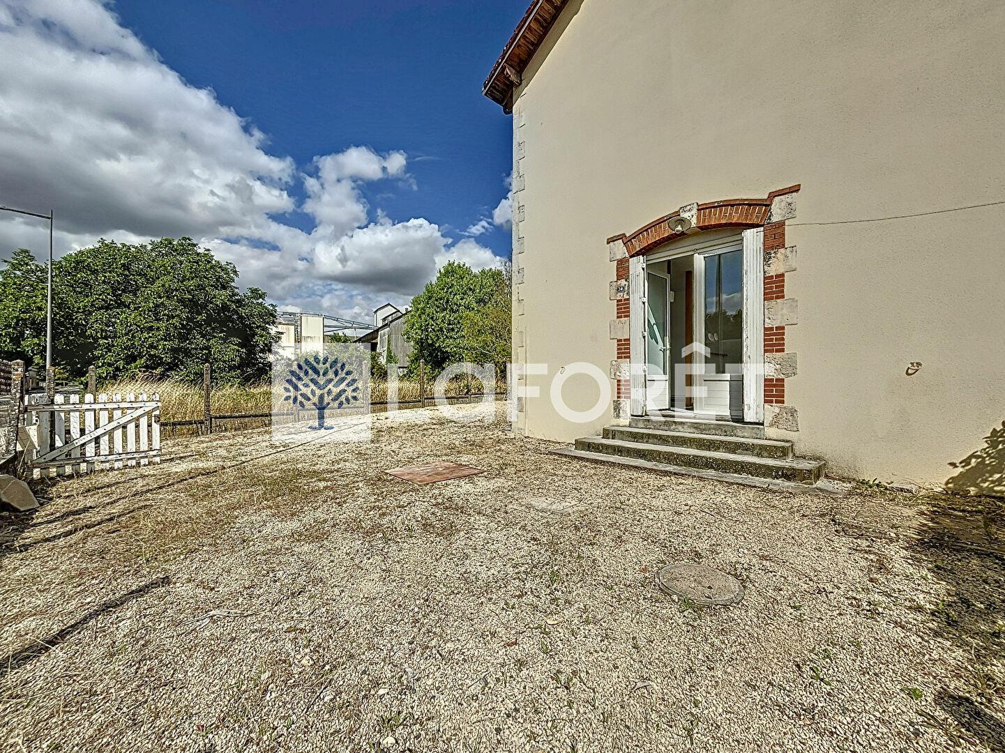 Appartement à louer, 50m², Airvault