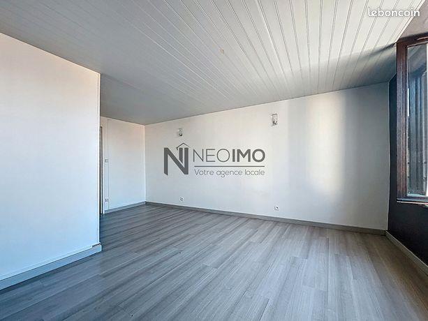 Appartement à vendre, 96m², Neufchâteau