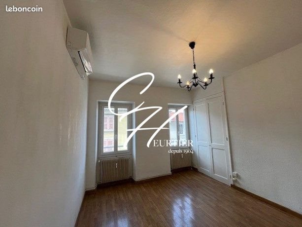 Appartement à louer, 53m², Rives