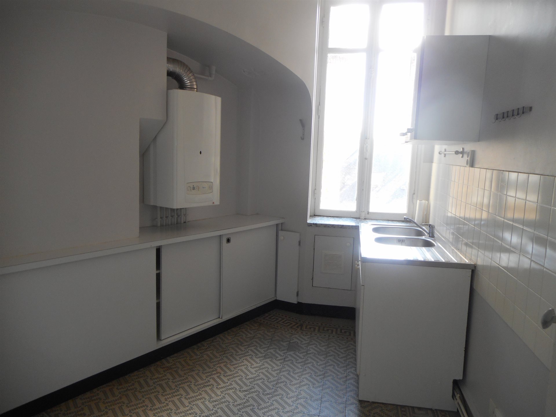 Appartement à louer, 81m², Reims