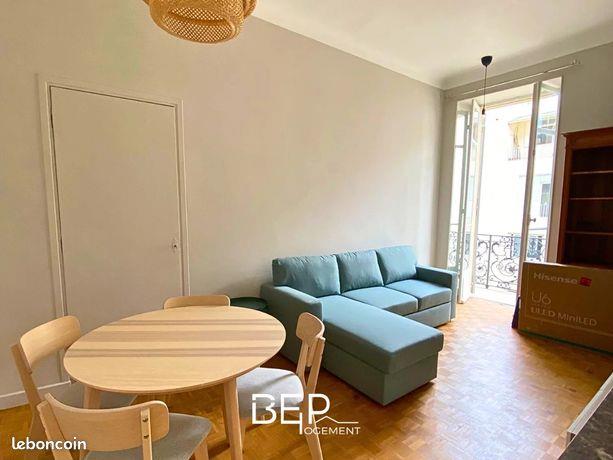 Appartement à louer, 70m², Nice