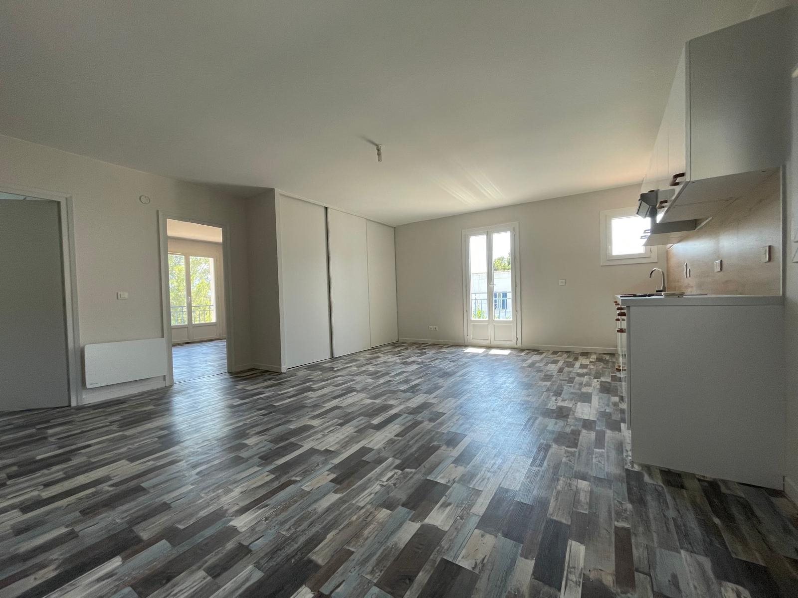 Appartement à louer, 70m², Trouillas