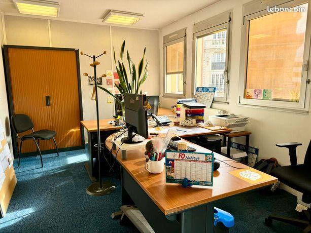 Maison à louer, 1441m², Paris 10ème