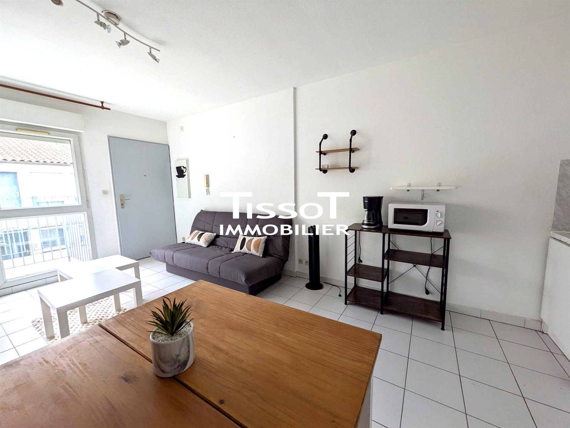 Appartement à louer, 32m², Nîmes