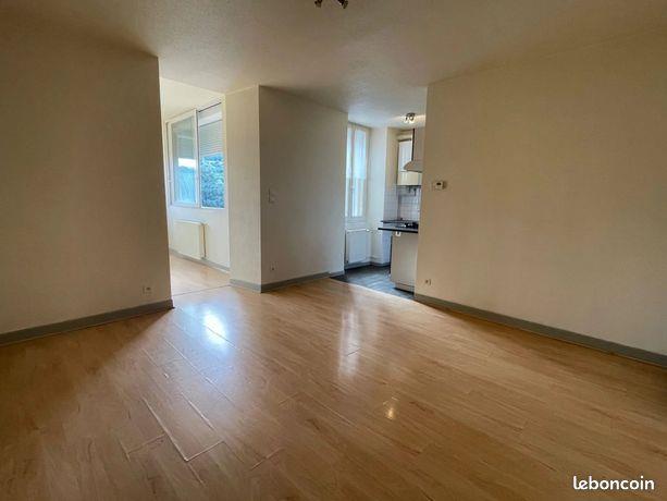 Appartement à louer, 60m², Decazeville