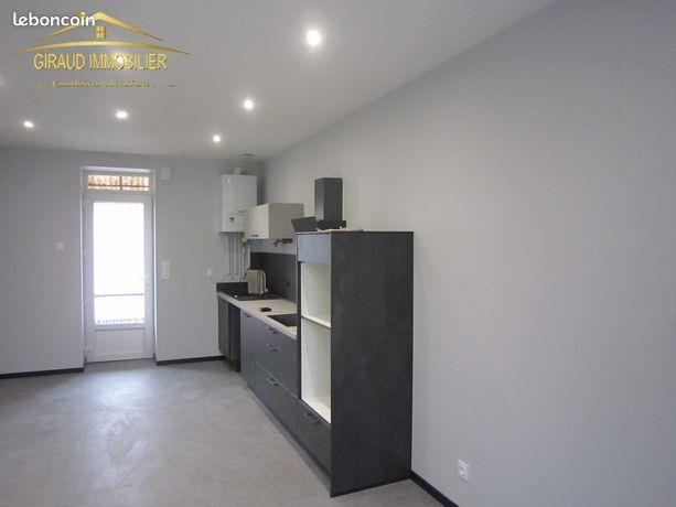 Appartement à louer, 58m², Pouilly-sous-Charlieu