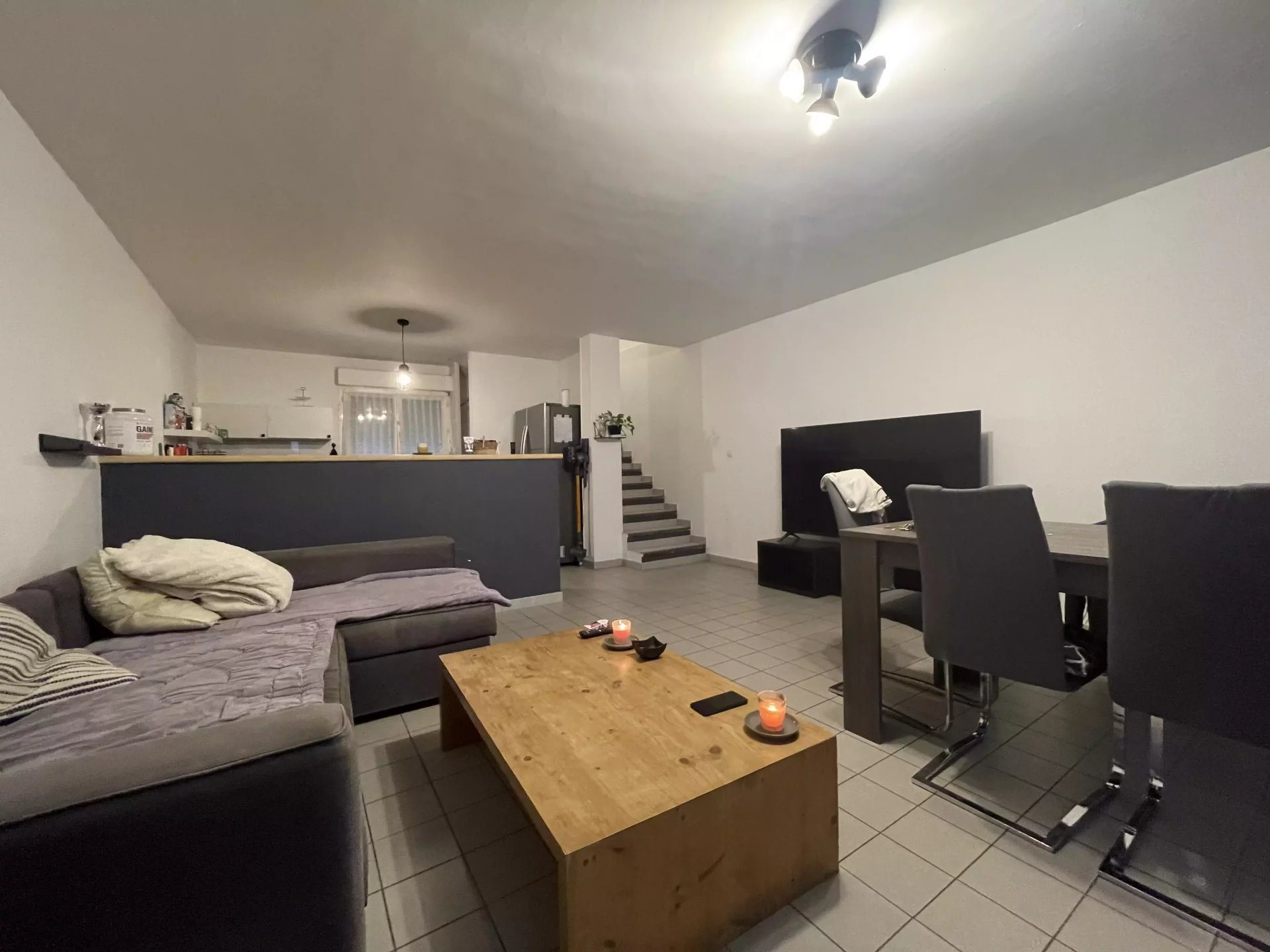 Appartement à louer, 63m², Nîmes