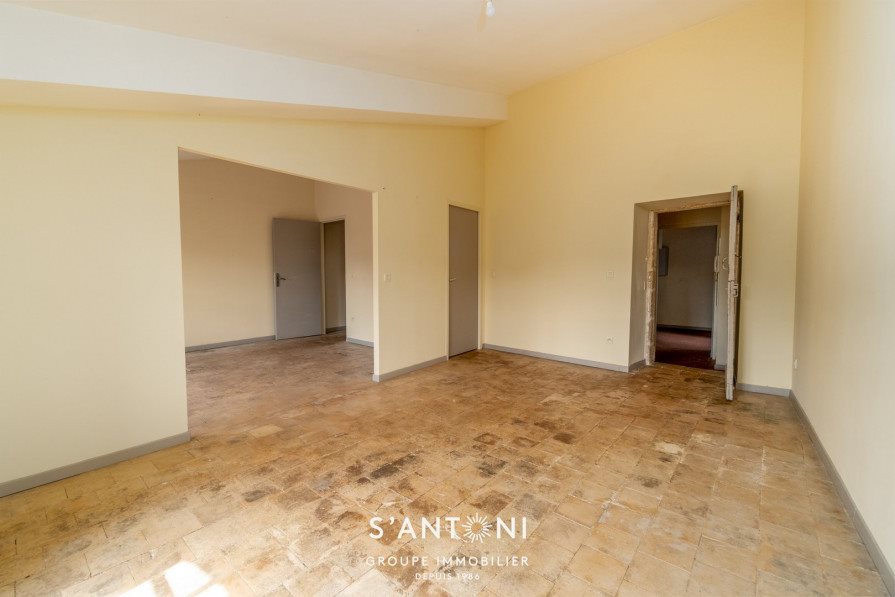 Appartement à vendre, 81m², Bessan