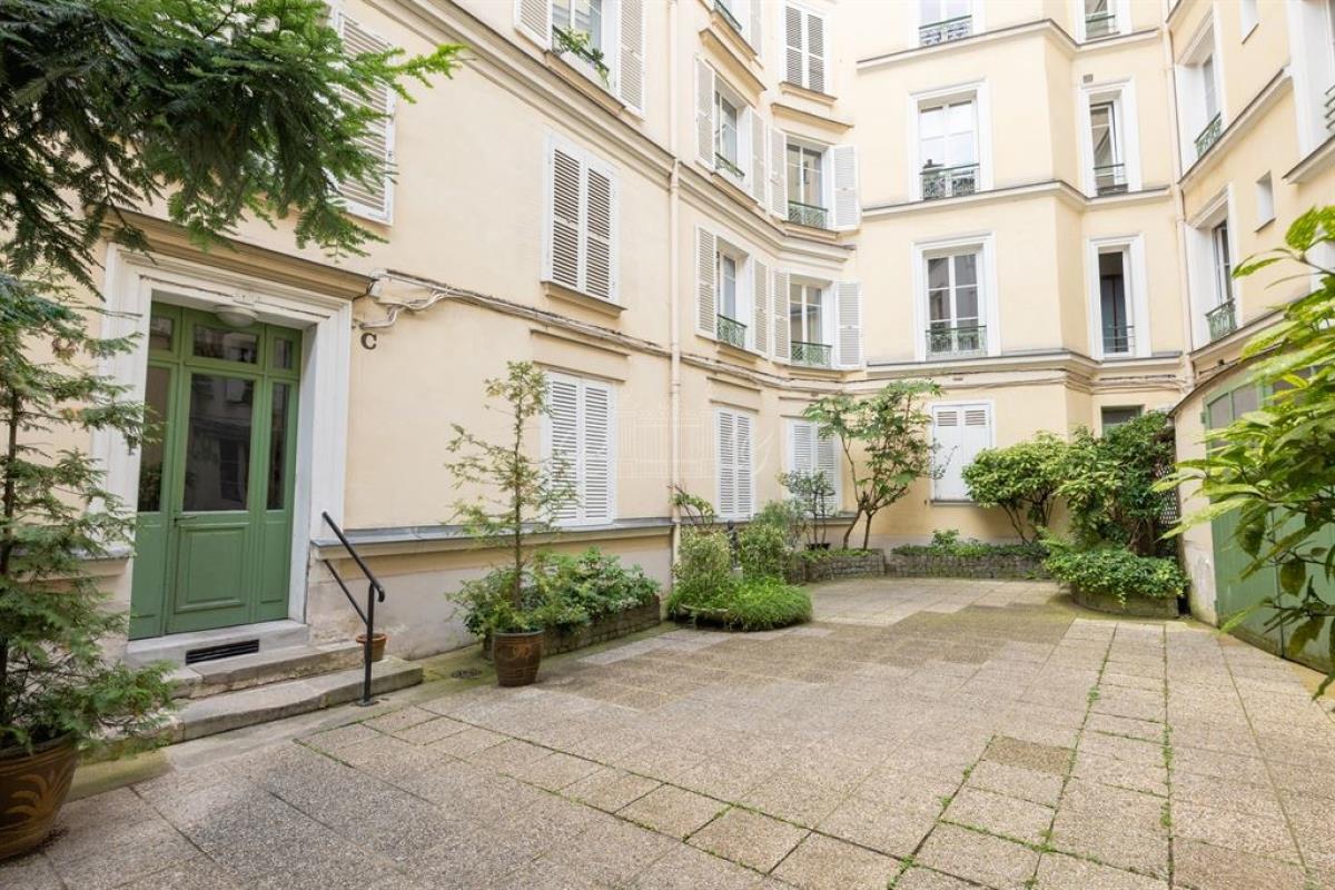 Appartement à louer, 66m², Paris 6ème