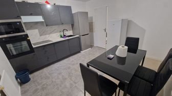 Appartement à louer, 80m², Évry-Courcouronnes