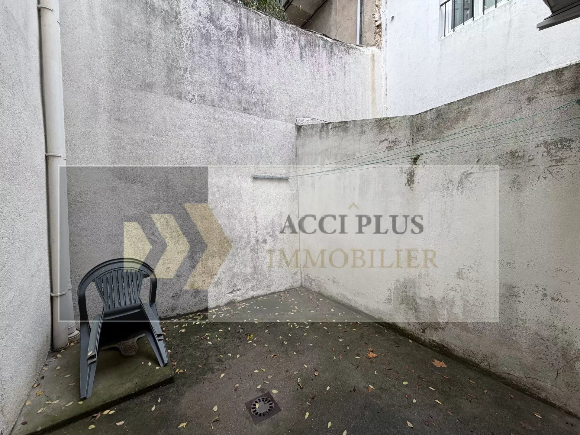 Appartement à louer, 25m², Nîmes