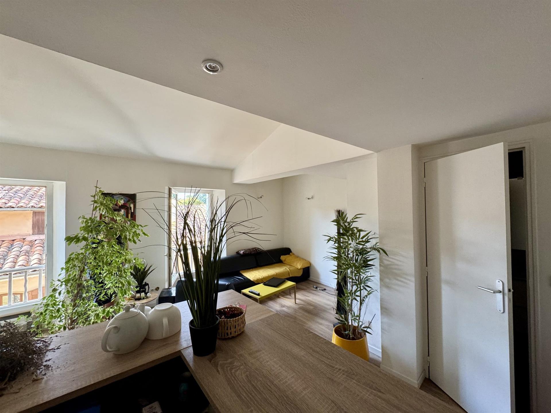 Appartement à vendre, 48m², Tourves