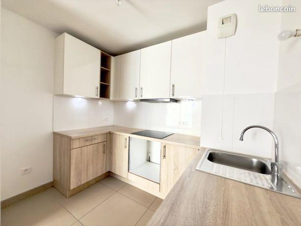 Appartement à louer, 61m², Paris 18ème