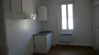 Appartement à louer, 55m², Nîmes