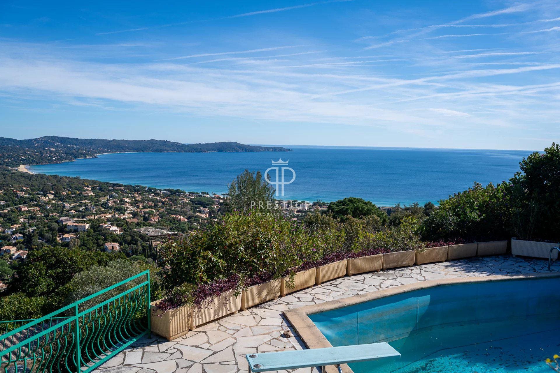 Maison à vendre, 165m², Cavalaire-sur-Mer