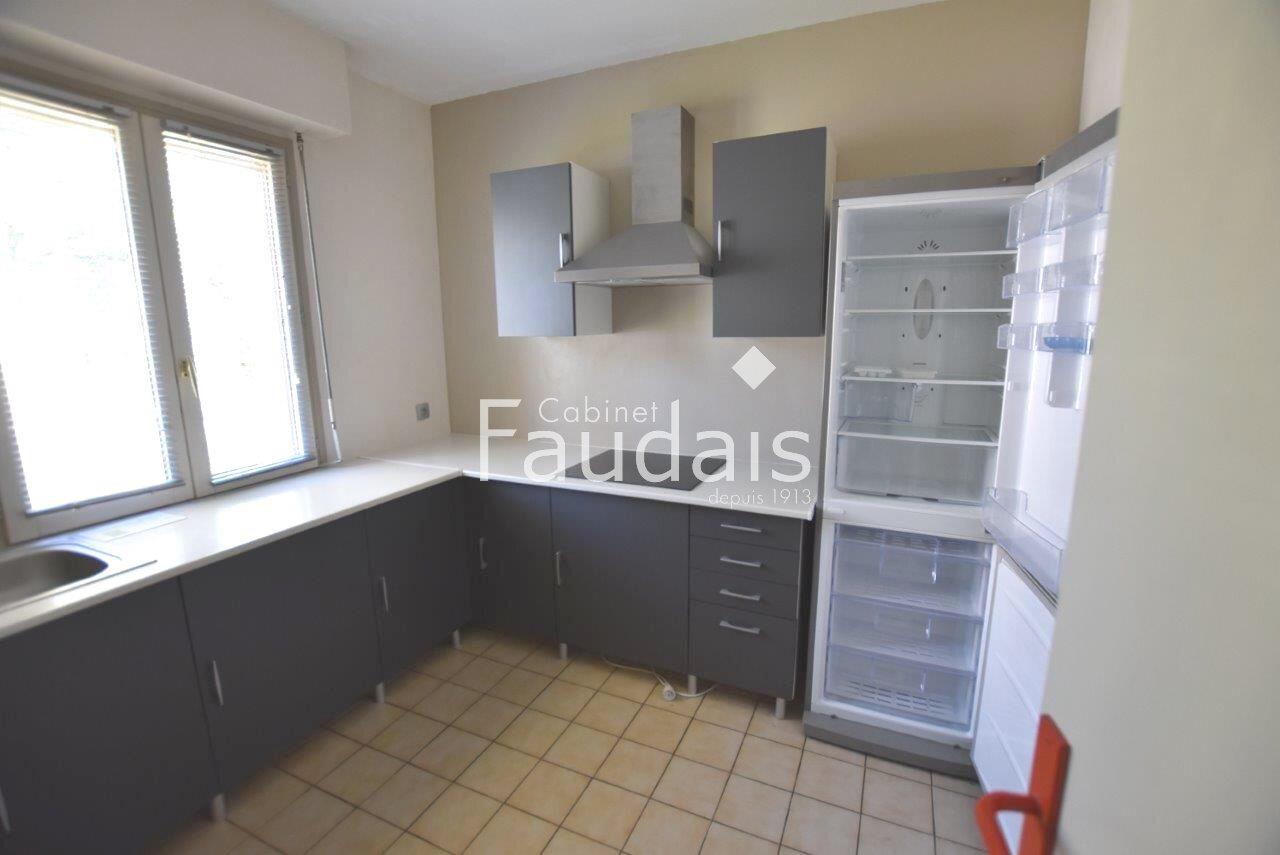 Appartement à louer, 63m², Carentan