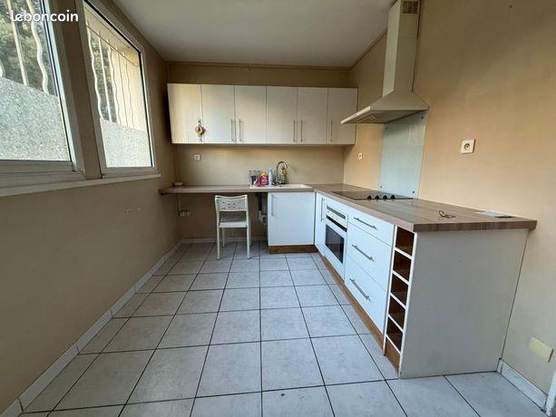 Appartement à louer, 75m², Marseille 11ème